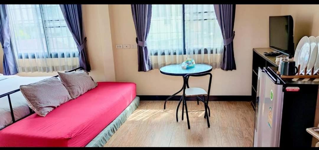 The Cube Sathorn Boutique Hotel Bangkok Extérieur photo