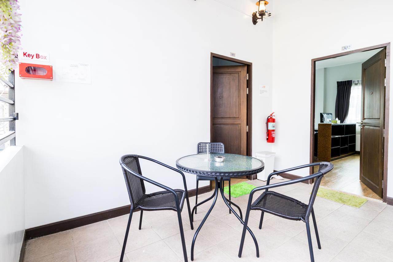 The Cube Sathorn Boutique Hotel Bangkok Extérieur photo